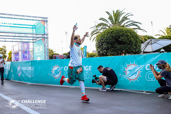 2021 Dolphins Cancer Challenge