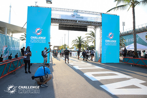 2021 Dolphins Cancer Challenge