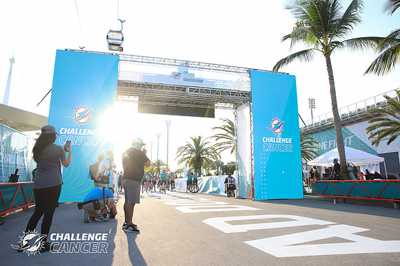 2021 Dolphins Cancer Challenge