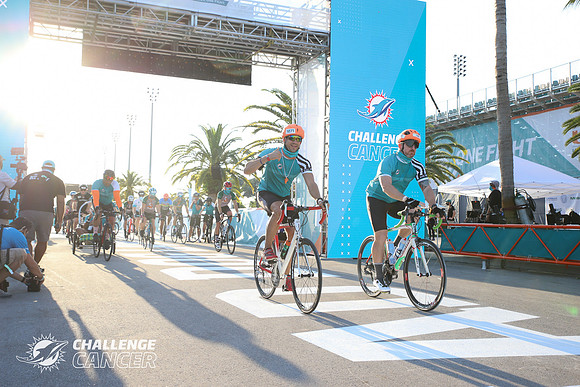 2021 Dolphins Cancer Challenge