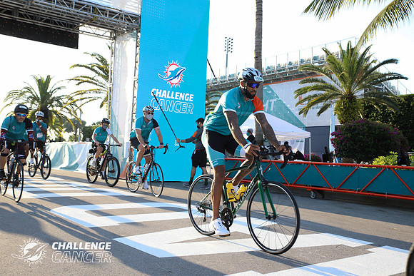 2021 Dolphins Cancer Challenge