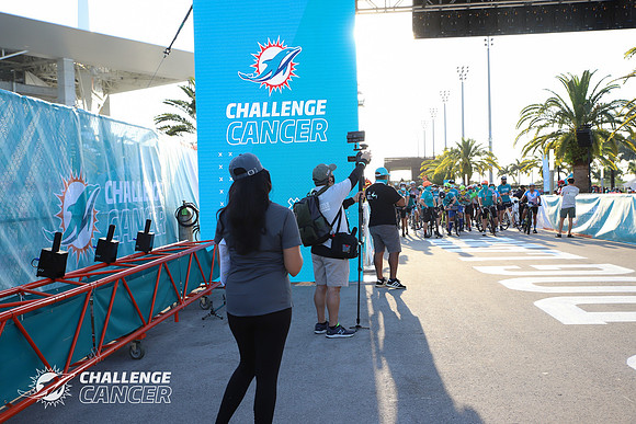 2021 Dolphins Cancer Challenge