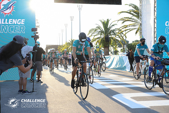 2021 Dolphins Cancer Challenge