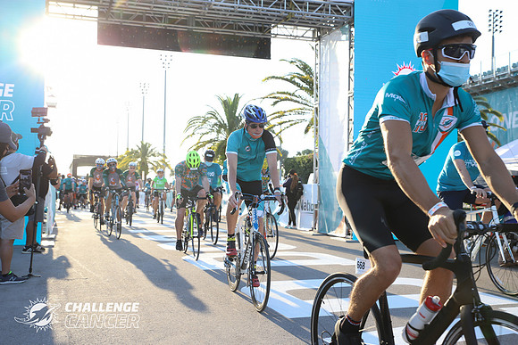 2021 Dolphins Cancer Challenge