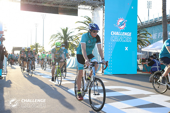 2021 Dolphins Cancer Challenge