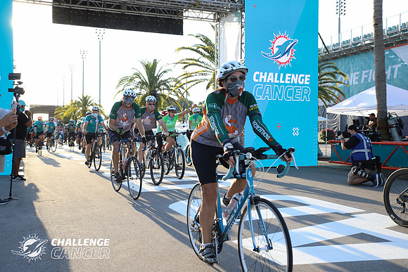 2021 Dolphins Cancer Challenge