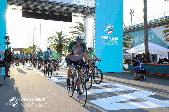2021 Dolphins Cancer Challenge