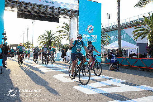 2021 Dolphins Cancer Challenge