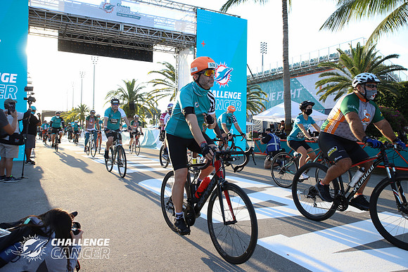 2021 Dolphins Cancer Challenge