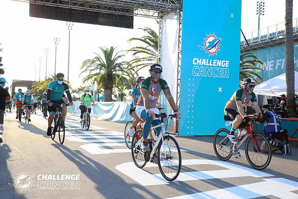 2021 Dolphins Cancer Challenge