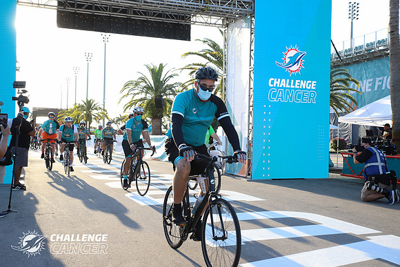 2021 Dolphins Cancer Challenge