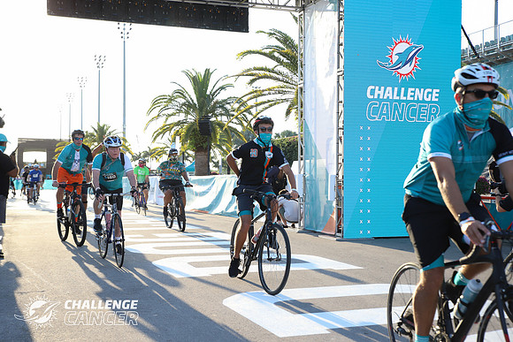 2021 Dolphins Cancer Challenge