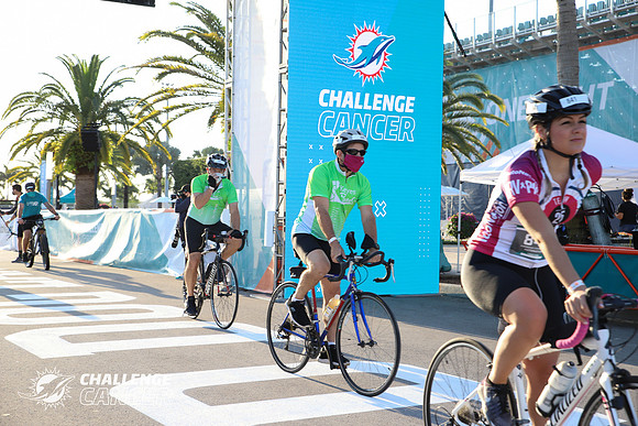 2021 Dolphins Cancer Challenge