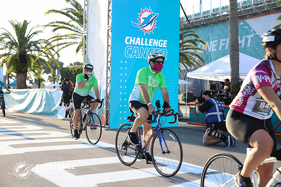 2021 Dolphins Cancer Challenge