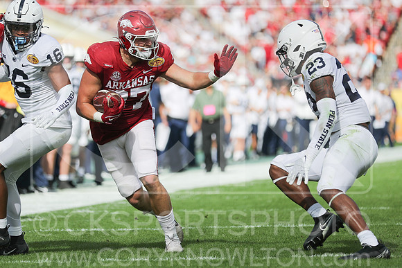 NCAA Football 2022: Outback Bowl: Arkansas  24:10 Penn State
