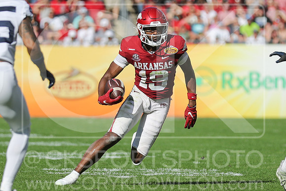 NCAA Football 2022: Outback Bowl: Arkansas  24:10 Penn State