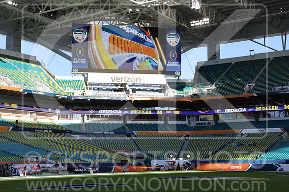NCAA Football 2022: Orange Bowl: Michigan  00:00 Georgia
