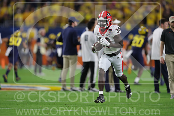 NCAA Football 2022: Orange Bowl: Michigan  00:00 Georgia