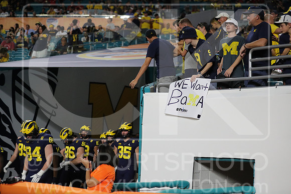 NCAA Football 2022: Orange Bowl: Michigan  00:00 Georgia
