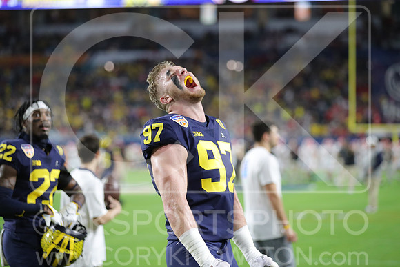 NCAA Football 2022: Orange Bowl: Michigan  00:00 Georgia