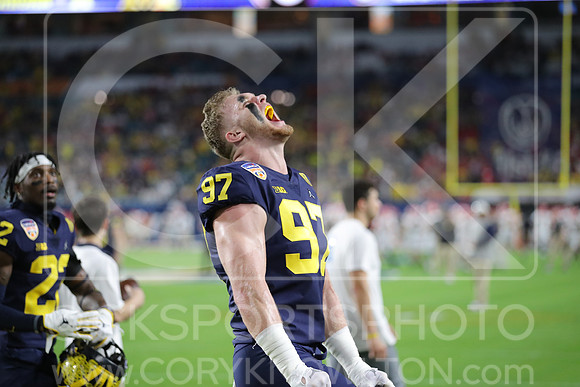NCAA Football 2022: Orange Bowl: Michigan  00:00 Georgia